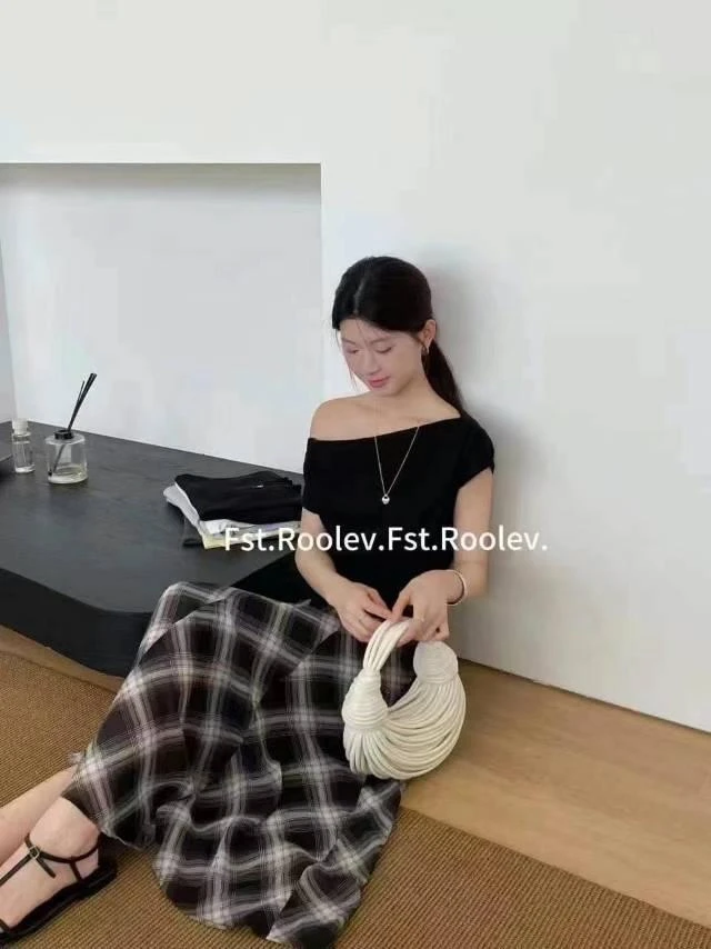 51171 fst~韩系百搭设计半身裙