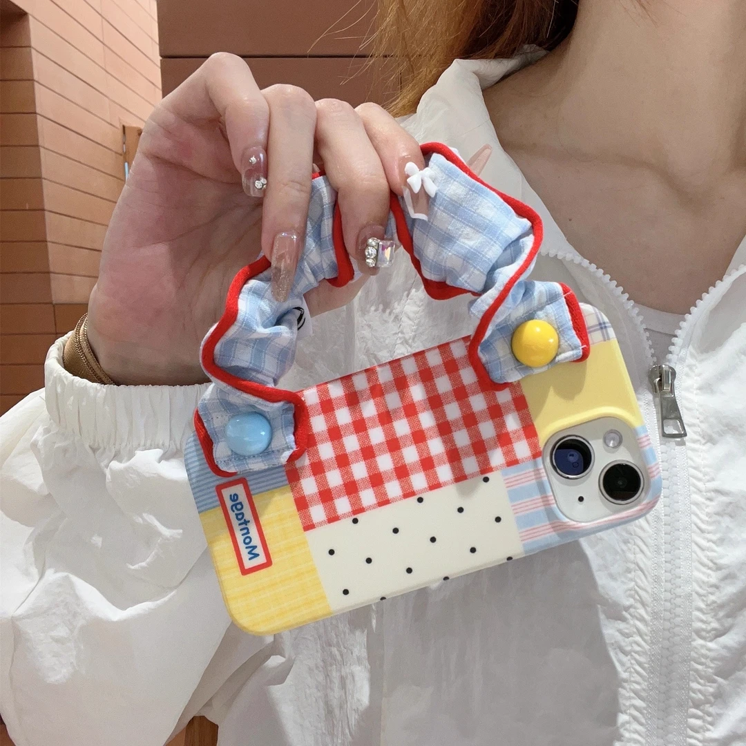 ins格子大肠发圈弹力腕带适用苹果16promax手机壳iPhone15pro女14