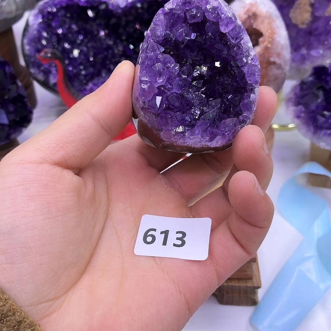 未镶嵌水晶大型摆件（非配饰）