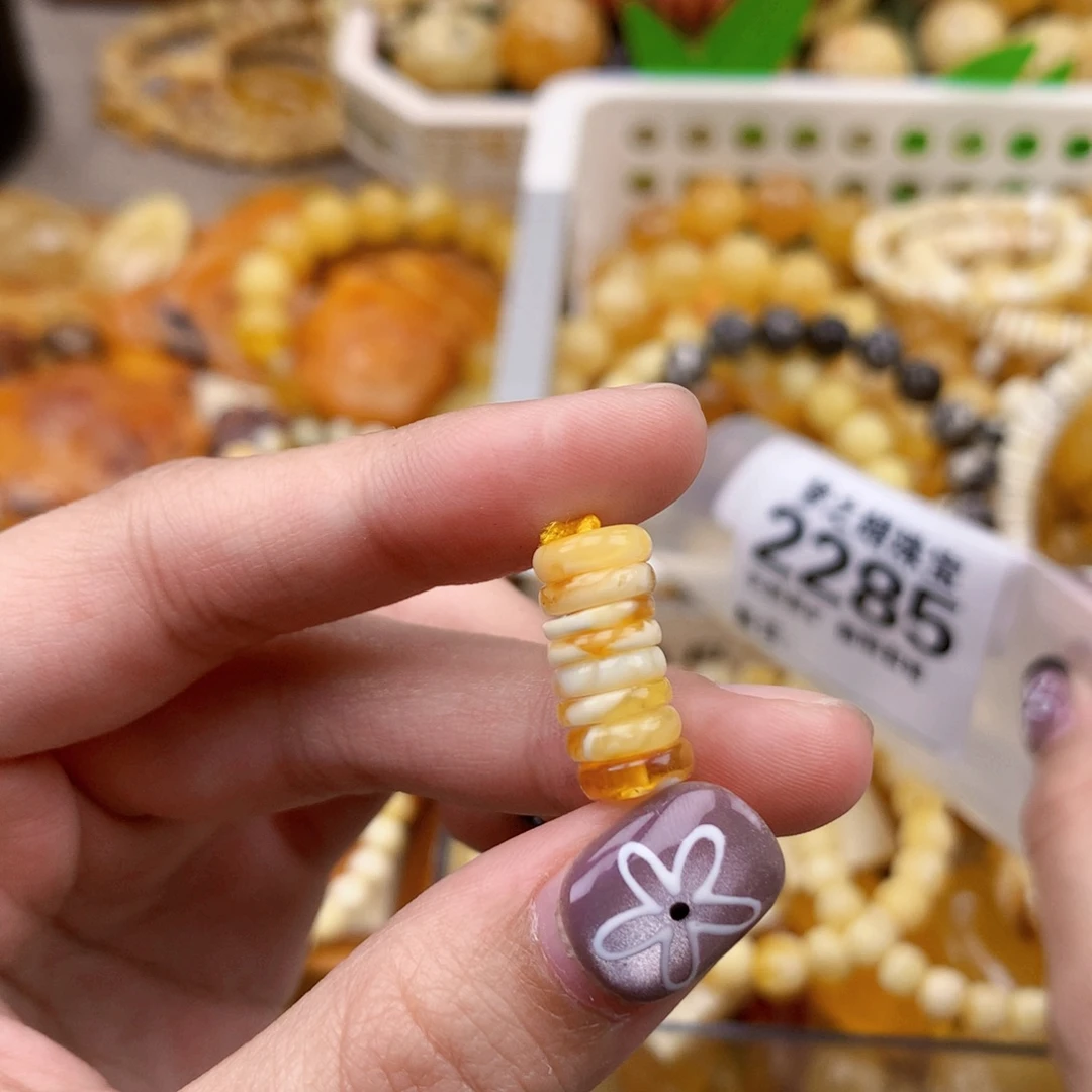 枫***度琥珀未镶嵌珠宝奇石8