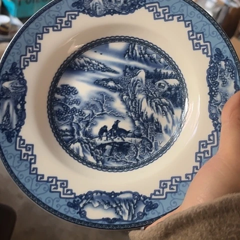 新***井其他瓷8寸深盘一个