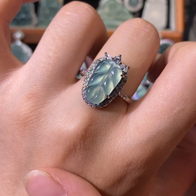 【闪购商品】翡翠未镶嵌颈饰天然