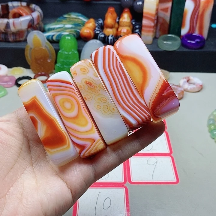 未镶嵌吊坠(不含链)玛瑙/玉髓天*?