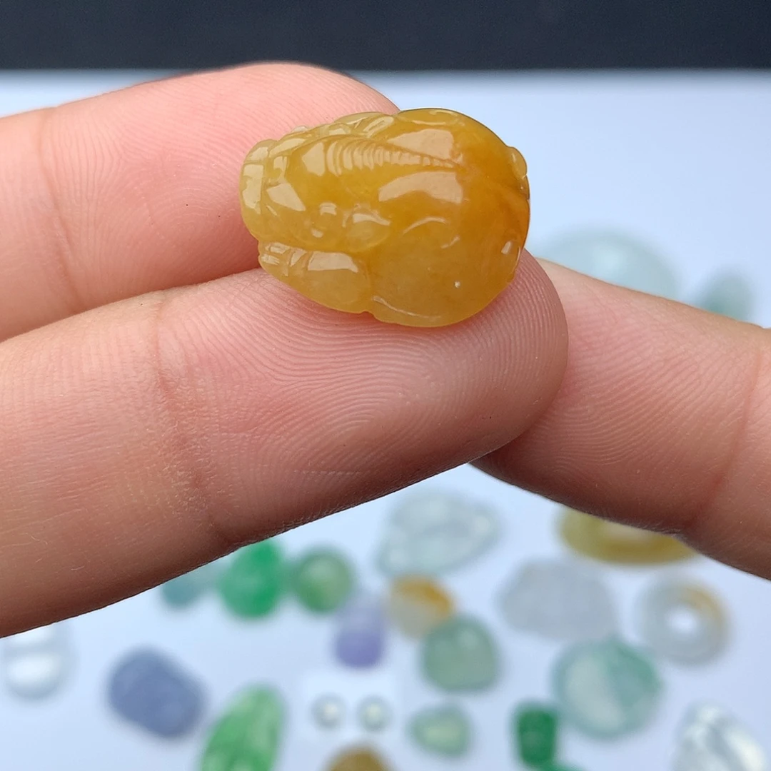 翡翠未镶嵌颈饰翡翠翡翠