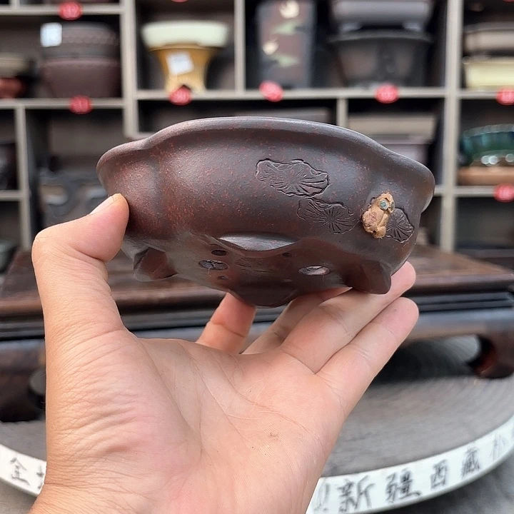 紫砂花盆紫砂的味道真的是很不错