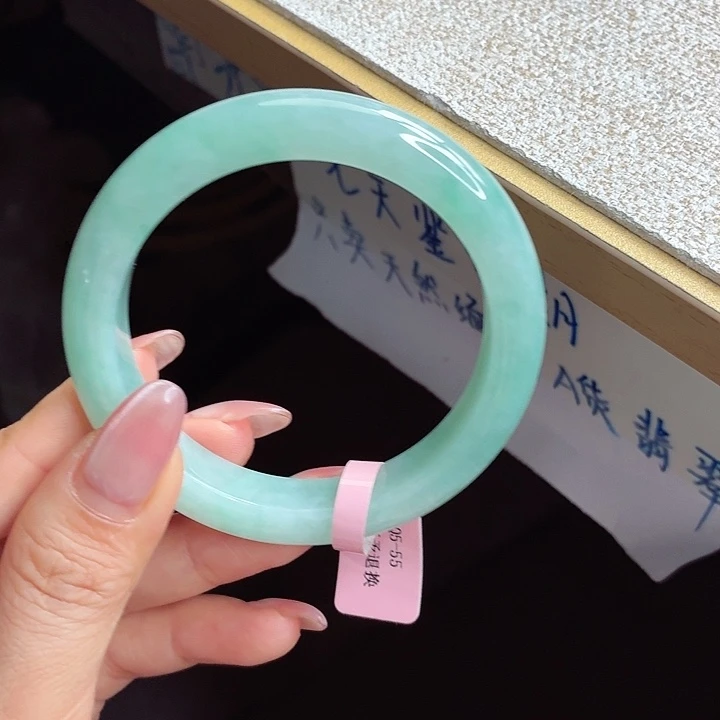 翡翠未镶嵌手镯手镯