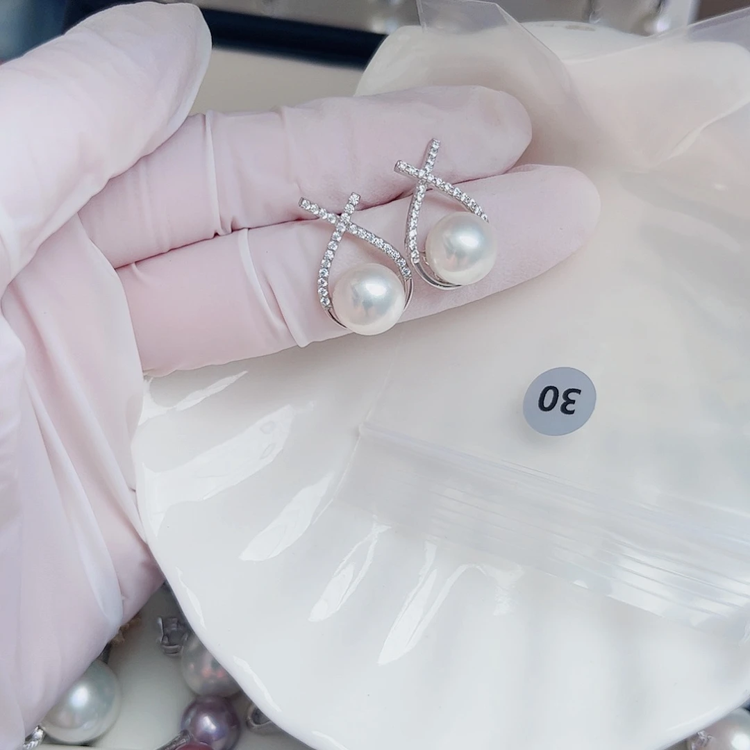 银S925镶嵌淡水珍珠耳饰