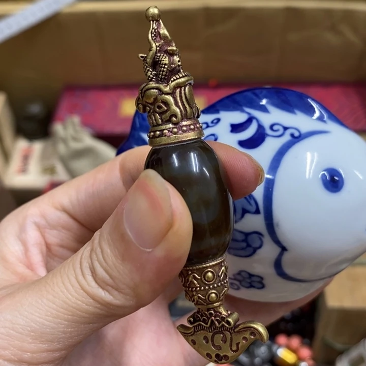 蚂****瓷中古工艺品一件