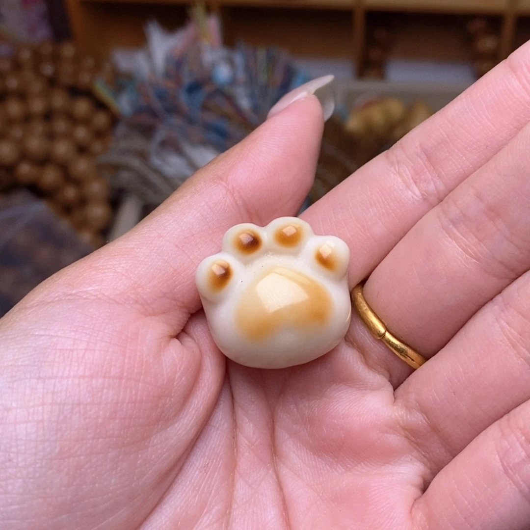 猴头核桃吊坠猫爪