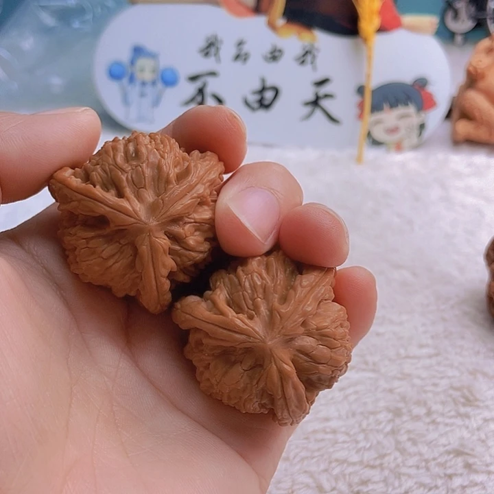 吊坠文玩核桃就****啤三棱