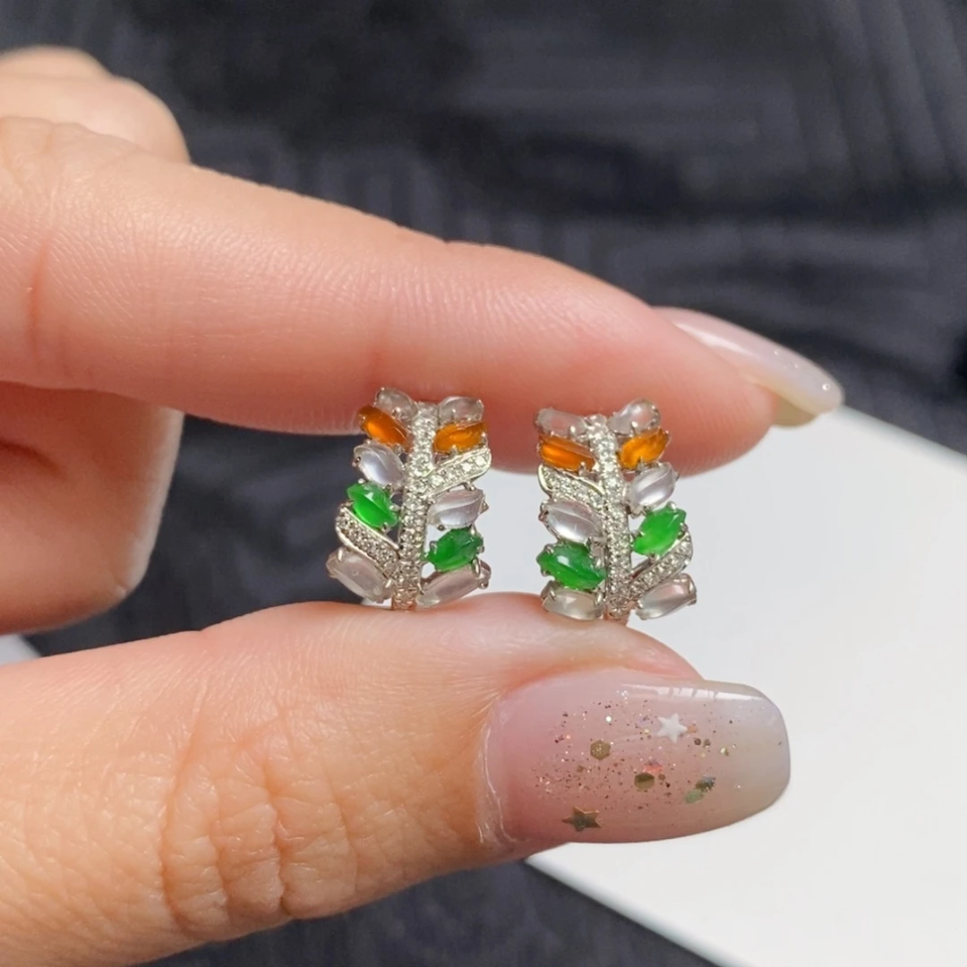 翡翠18K金镶嵌耳饰随形麦穗耳扣