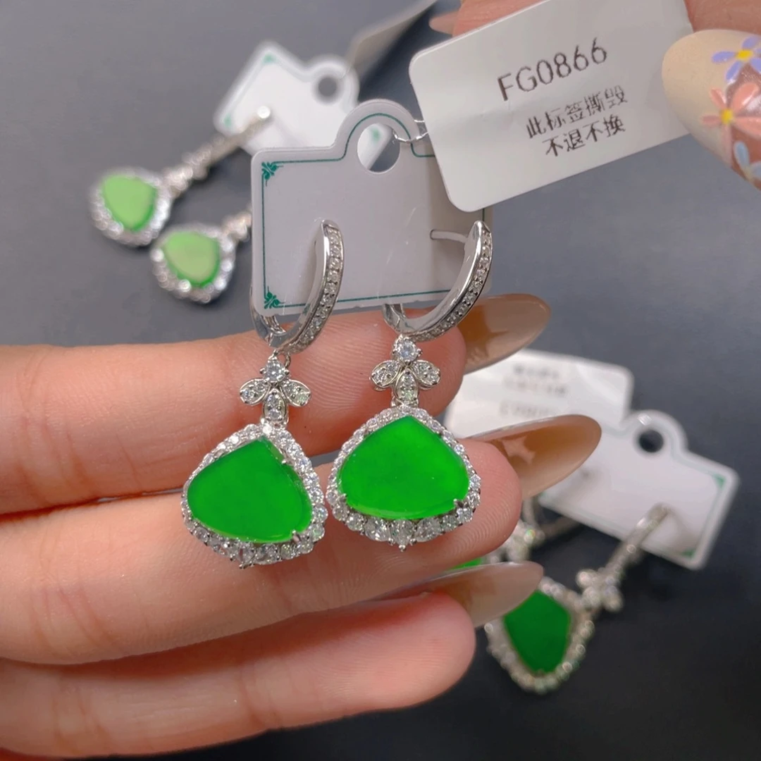 【闪购商品】颈饰银S925镶嵌翡翠翡翠