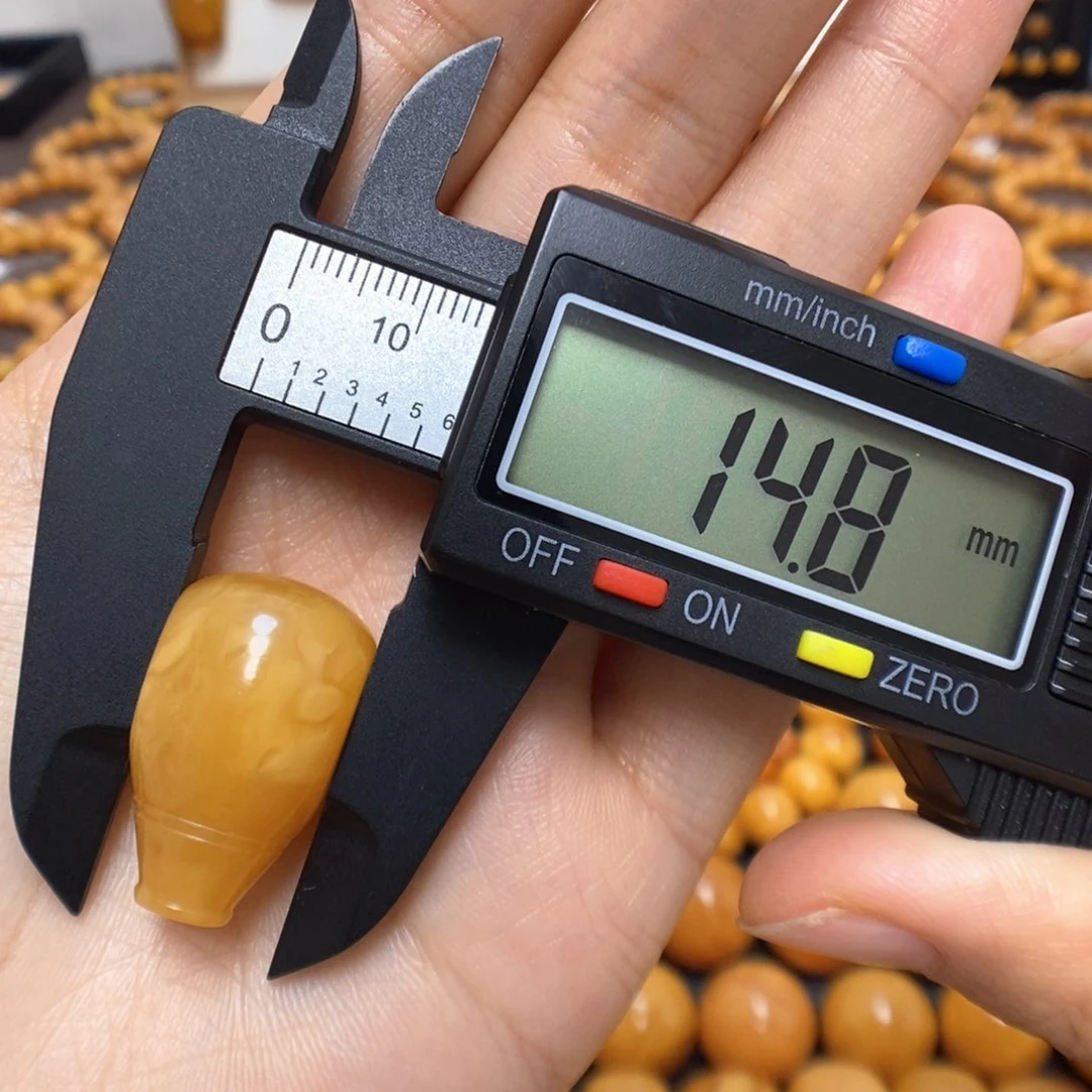 蜜蜡裸石未镶嵌安**生配饰