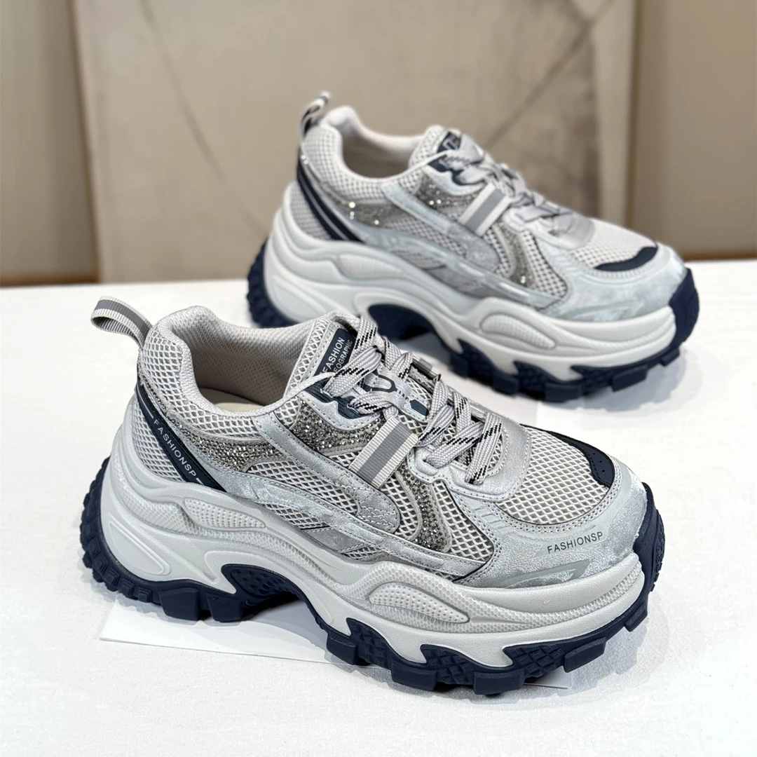 真皮厚底增高港风炸街老爹鞋女2025新款秋洋气水钻运动松糕休闲鞋