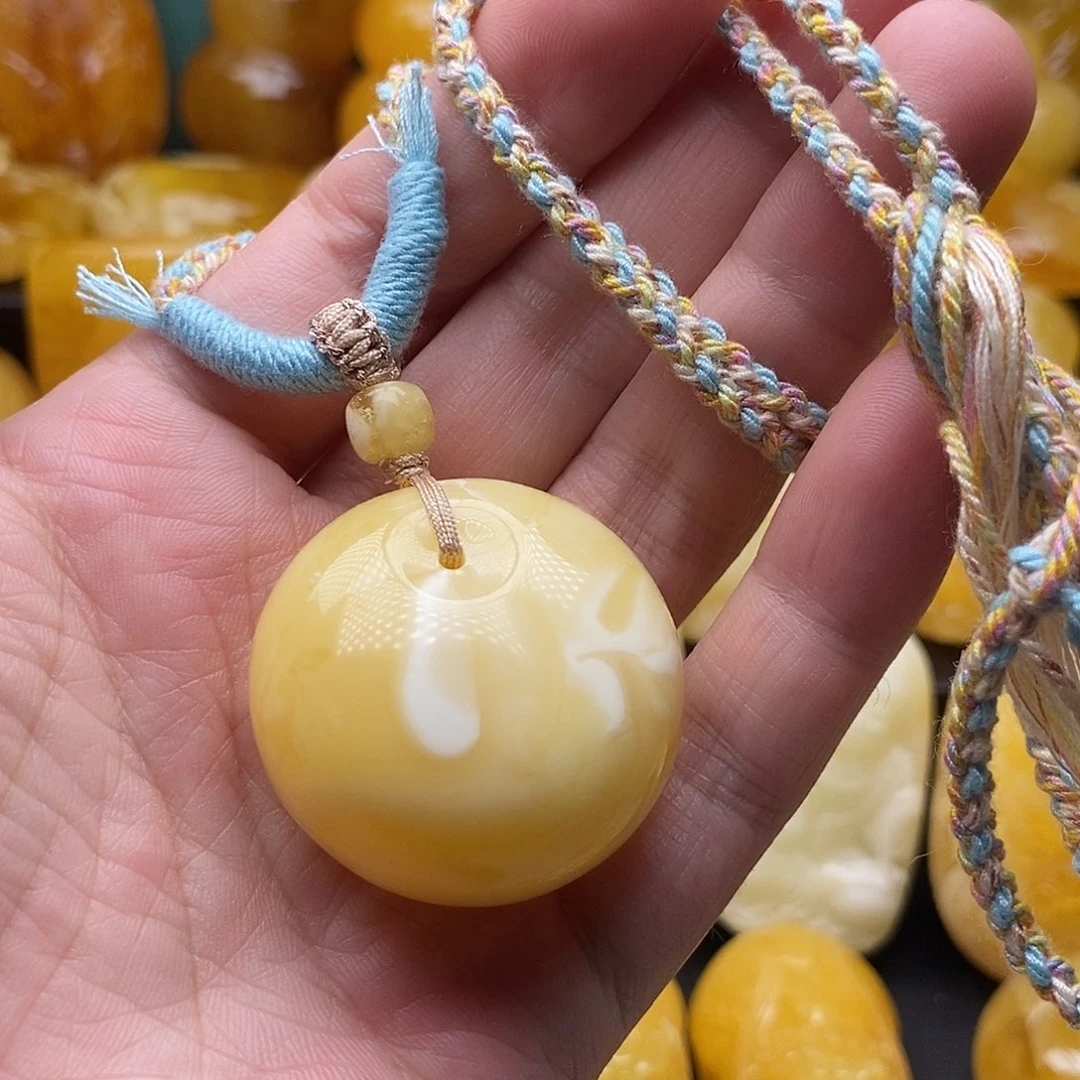 琥珀颈饰未镶嵌琥珀蜜蜡吊坠