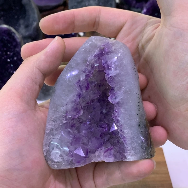 大型摆件（非配饰）未镶嵌水晶