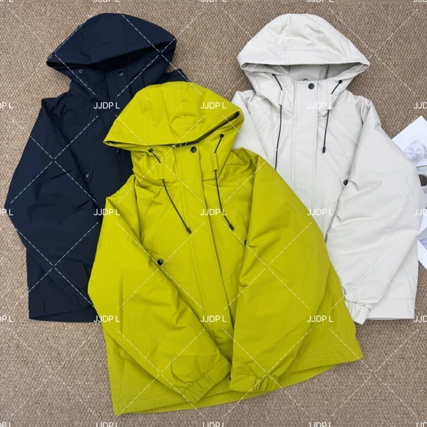 静静推荐 新款时尚连帽抽绳羽绒外套冲锋衣22c9911