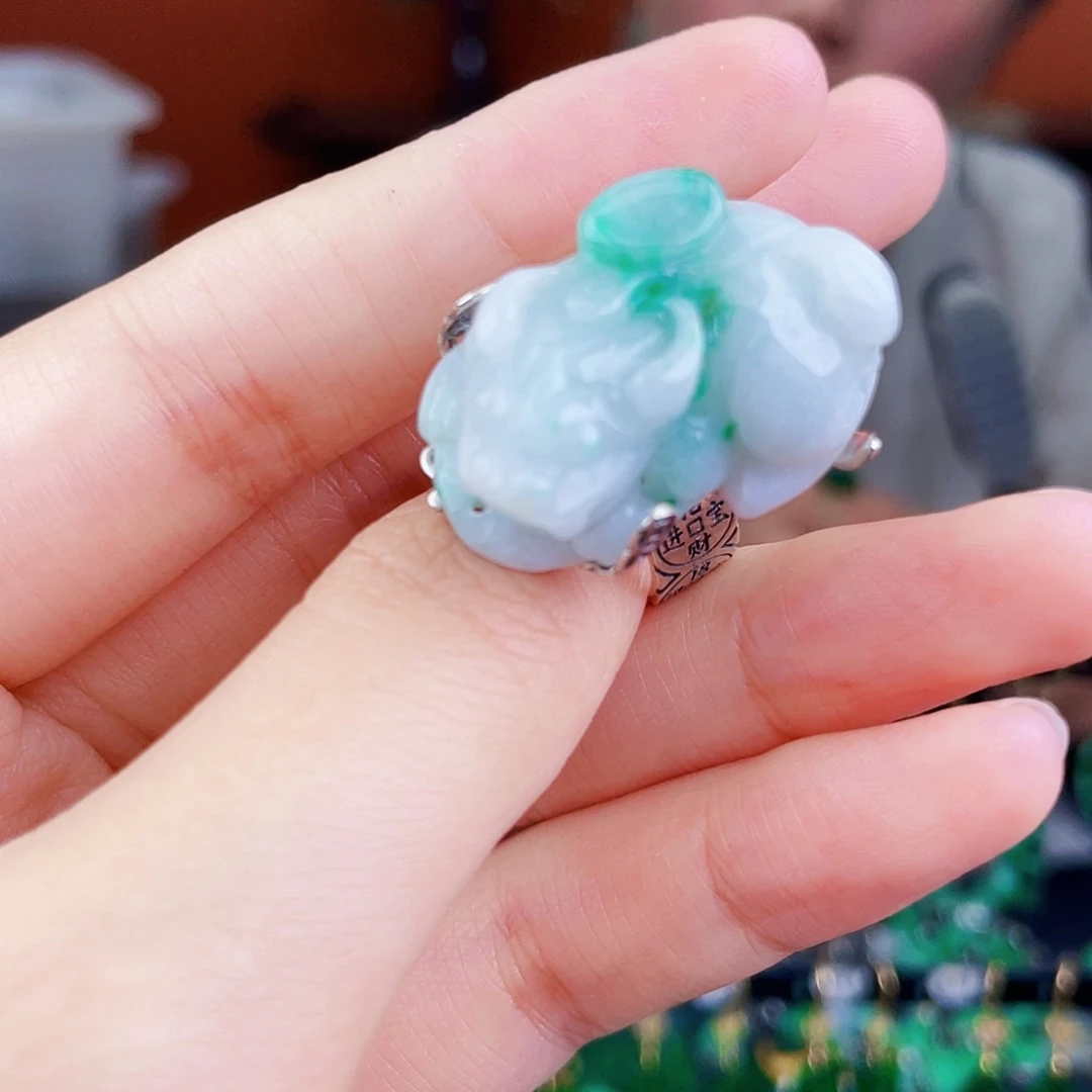 翡翠银S925镶嵌颈饰