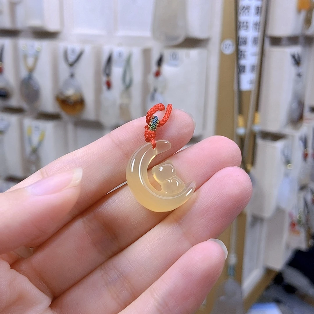 玛瑙/玉髓颈饰未镶嵌