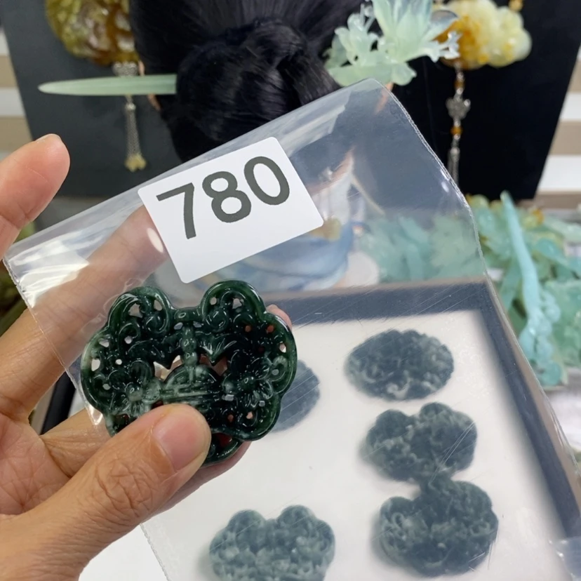 【闪购商品】岫玉发饰未镶嵌云*