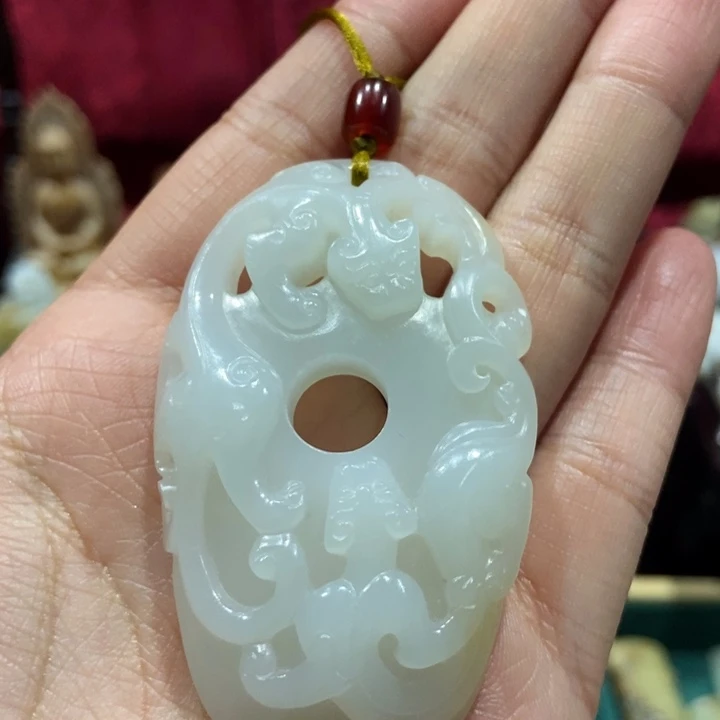 和田玉挂件未镶嵌F***₄