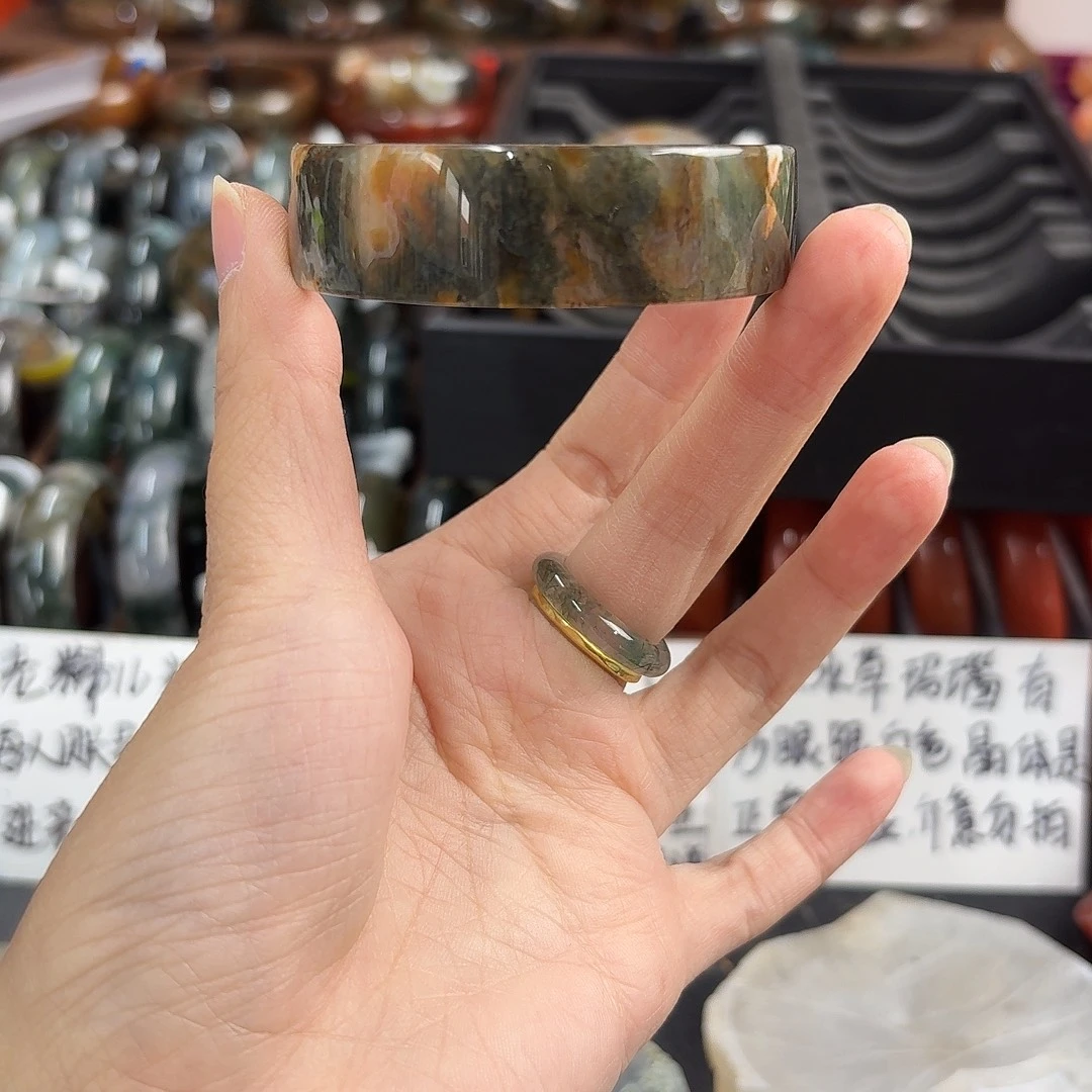 玛瑙/玉髓未镶嵌手镯