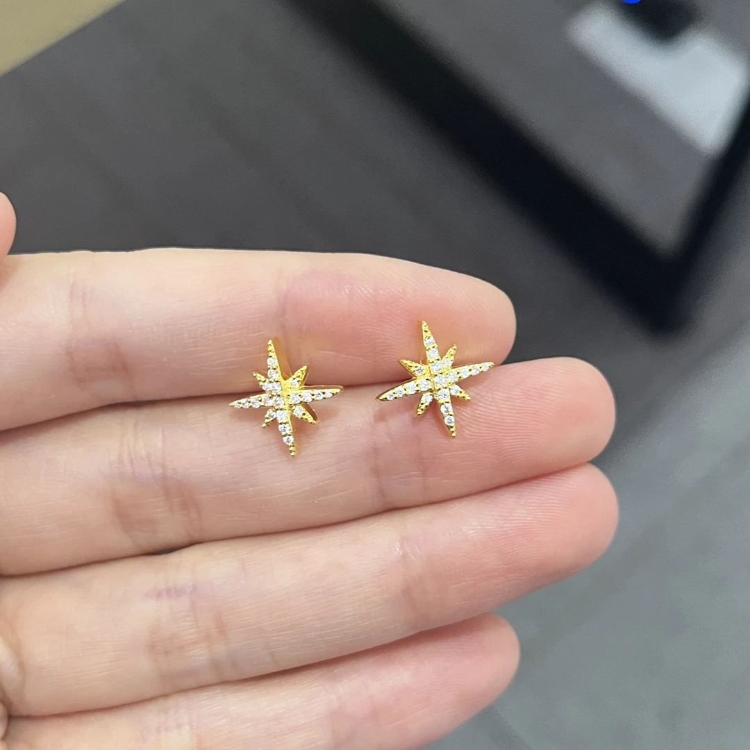点钻六芒星耳钉 直针款 足金999 经典百搭精致黄金耳钉