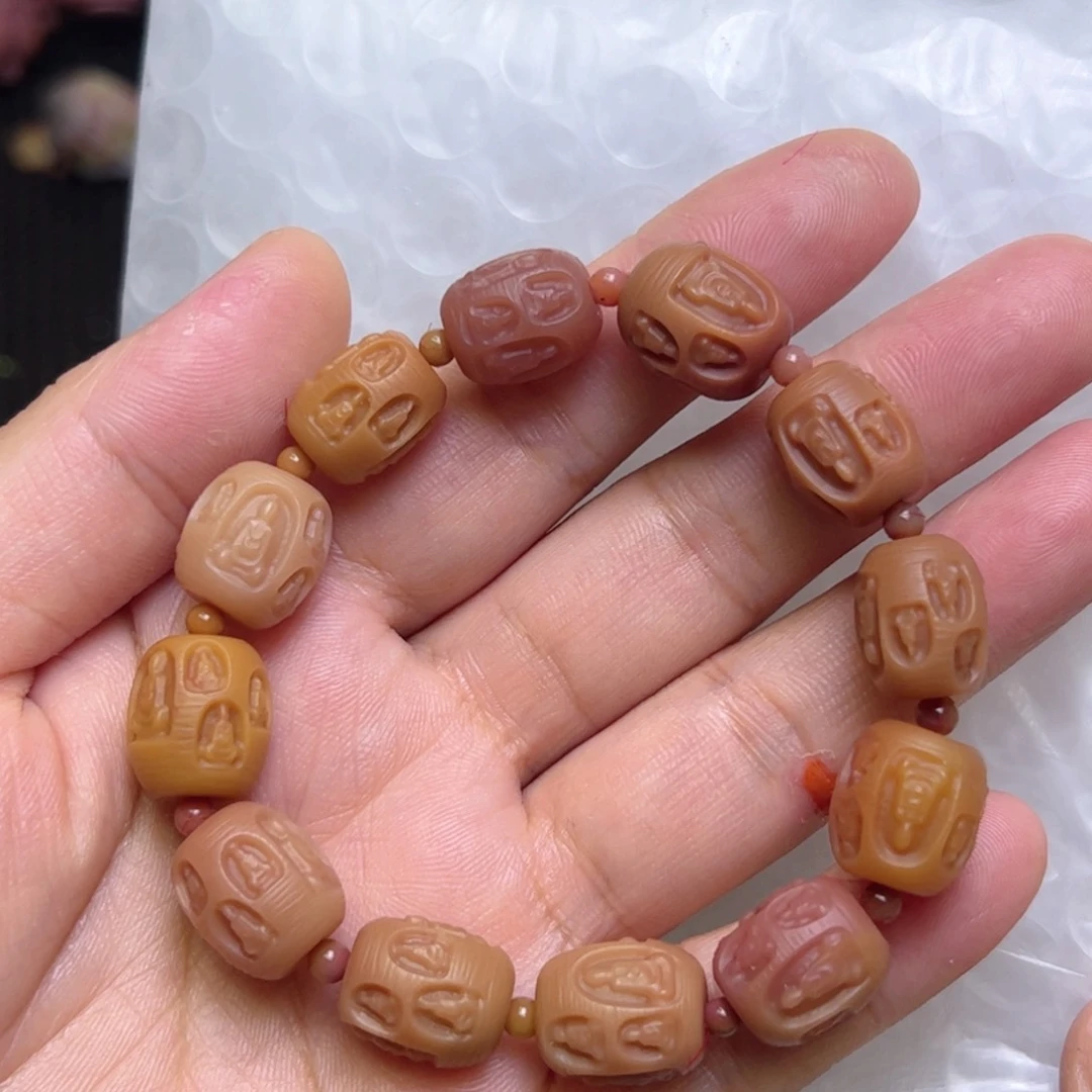 玛瑙/玉髓手串未镶嵌静*?