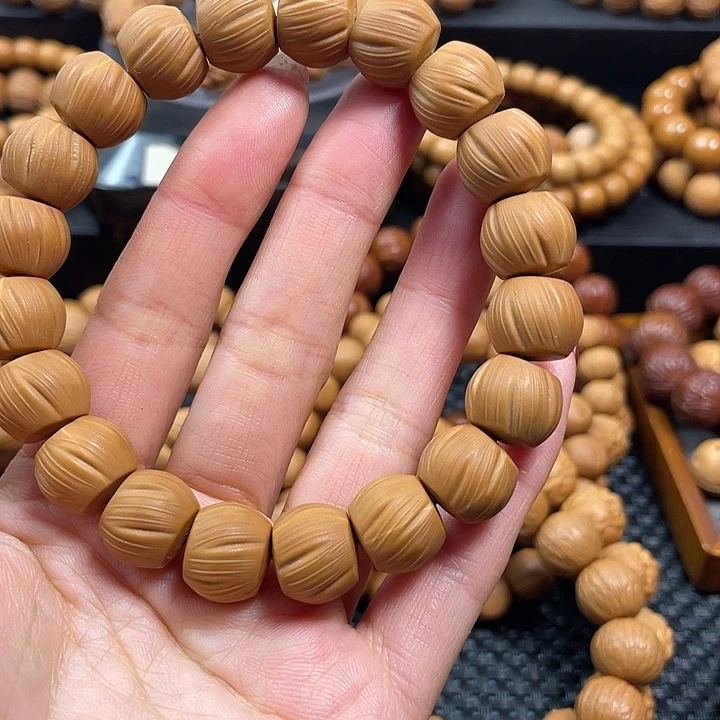 猴头核桃手串山**夜猴头核桃