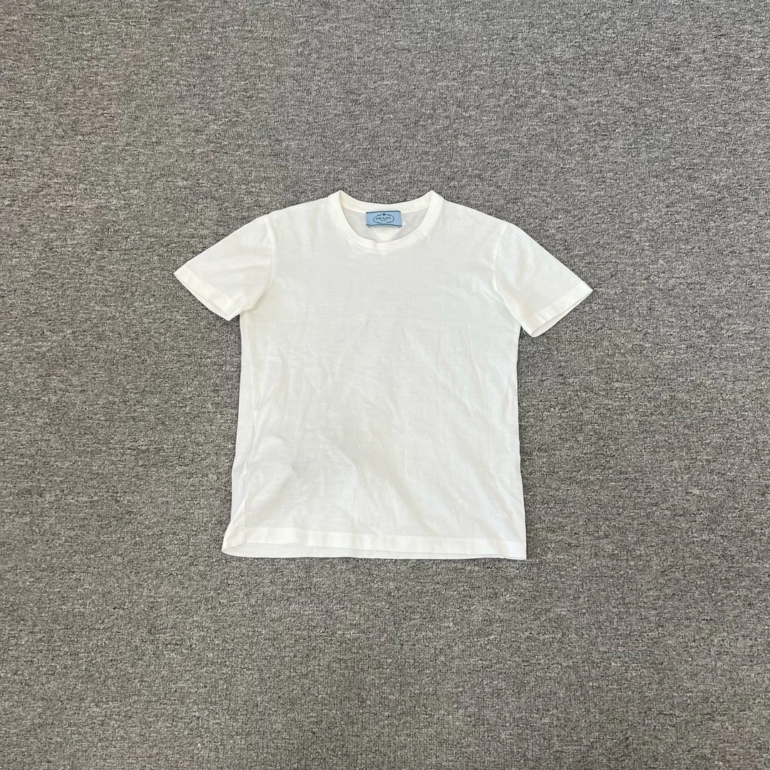 99新 AMIPARIS prada 三角标 短袖 xs码