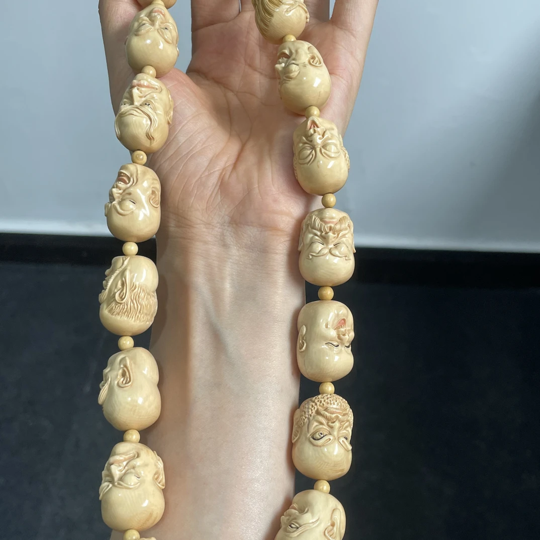 5A冰料牙雕手持 十八罗汉 精工手雕