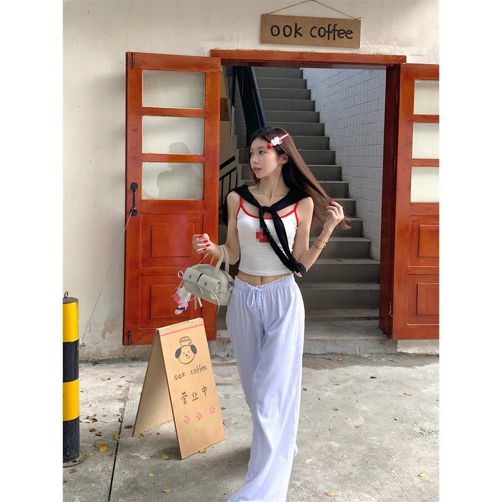 网红猫咪印花小吊带背心+薄款防晒衫外套+淡淡条纹长裤套装