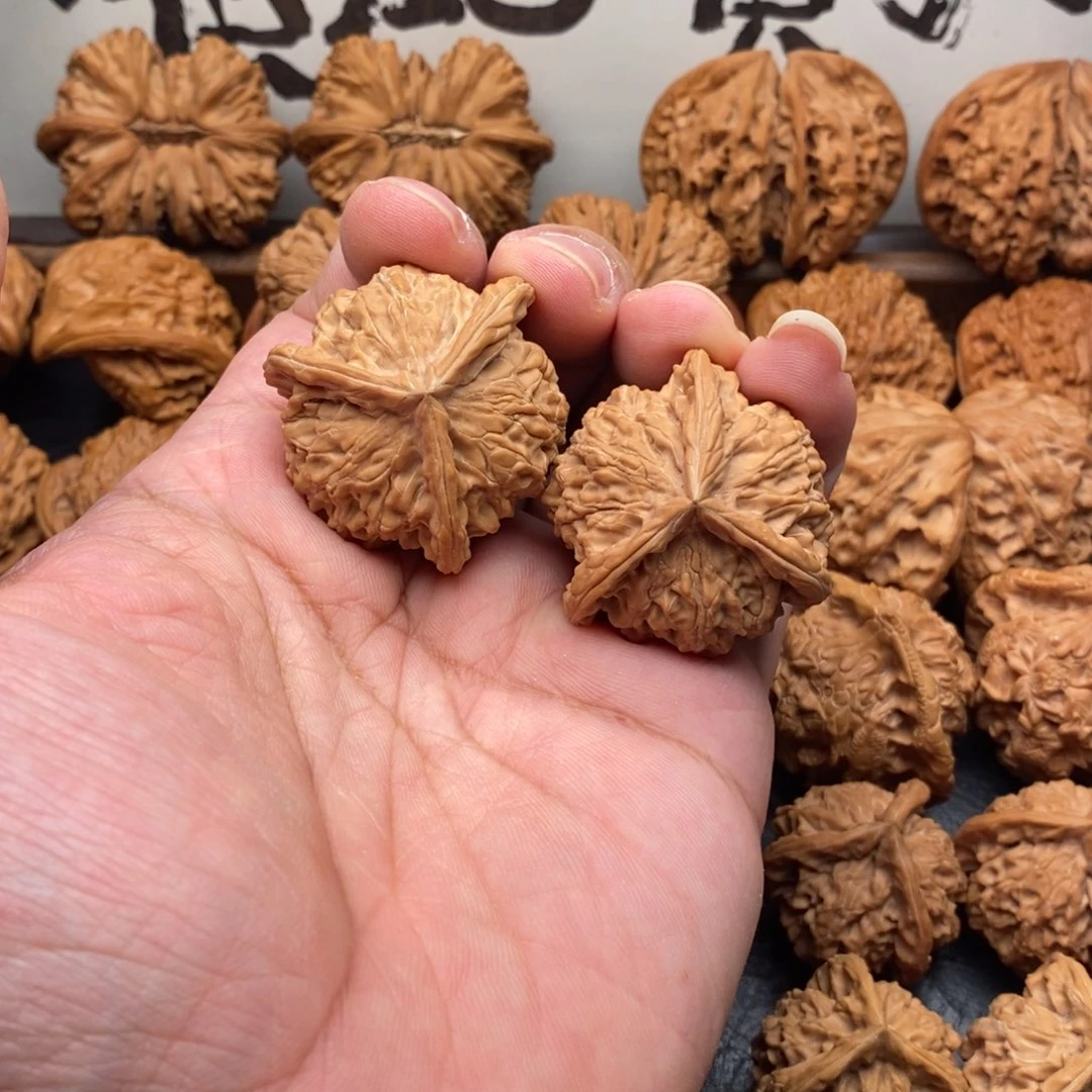 文玩核桃把件盘山