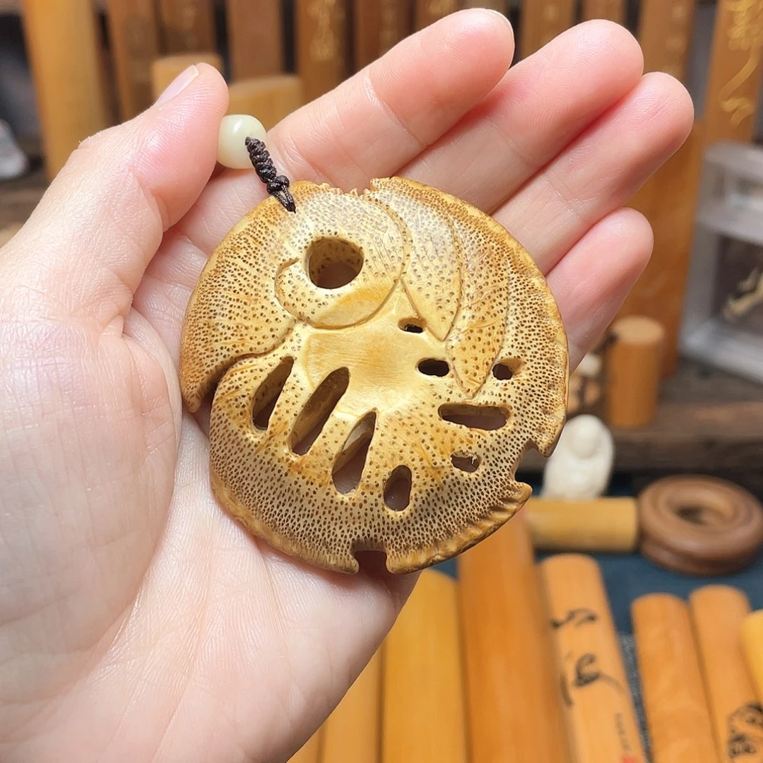 竹老楠竹根雕有余