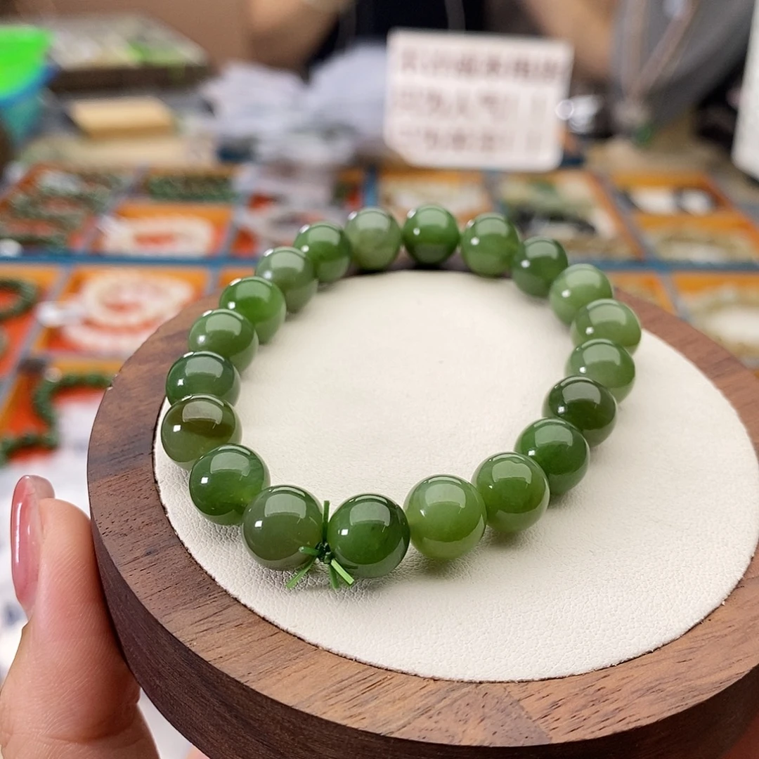 夭****未镶嵌手串和田玉A64