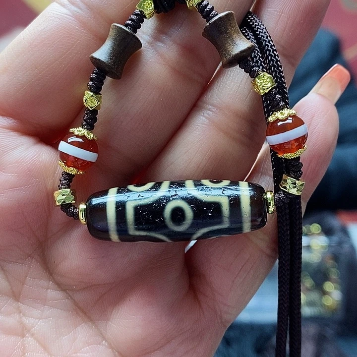 玛瑙/玉髓颈饰合金