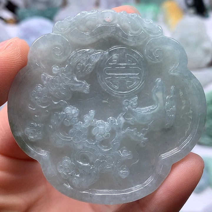 翡翠未镶嵌颈饰鸟语花香如意锁福利