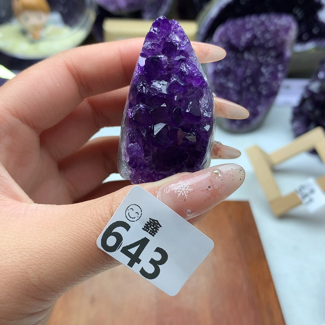 未镶嵌大型摆件（非配饰）水晶