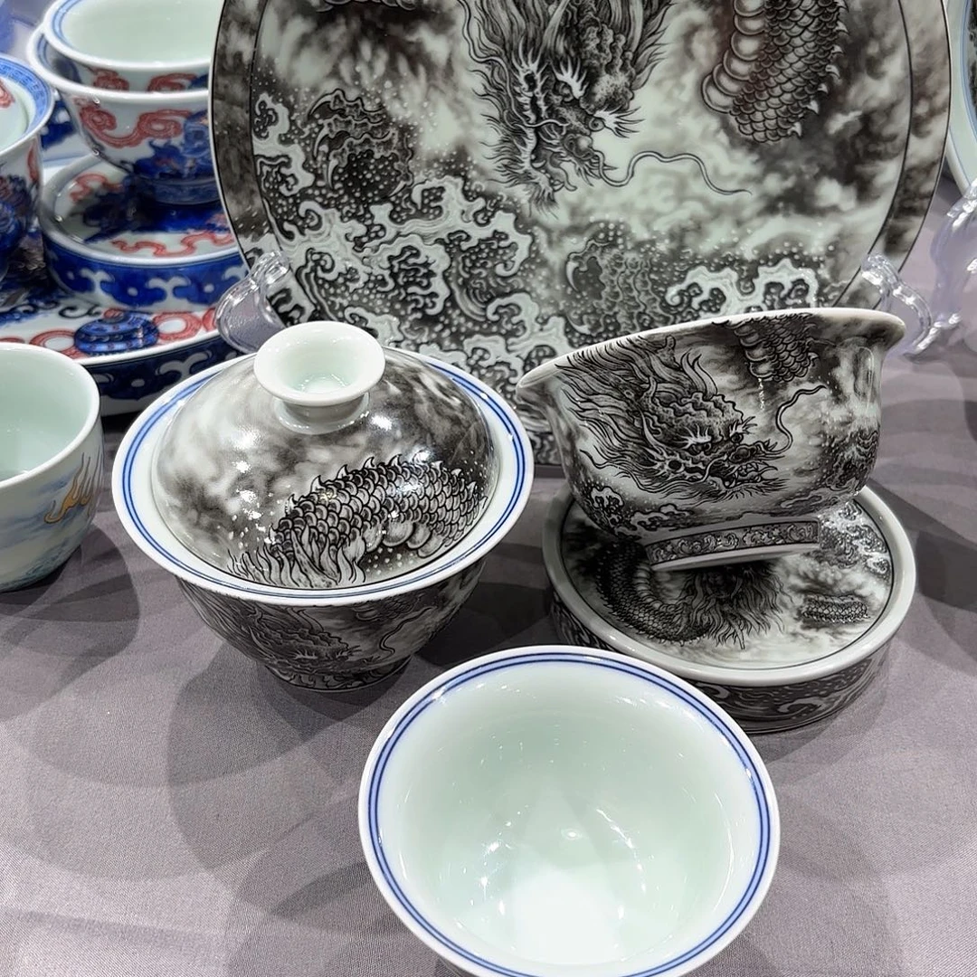 瓷片景德镇陶瓷学院副院长兼