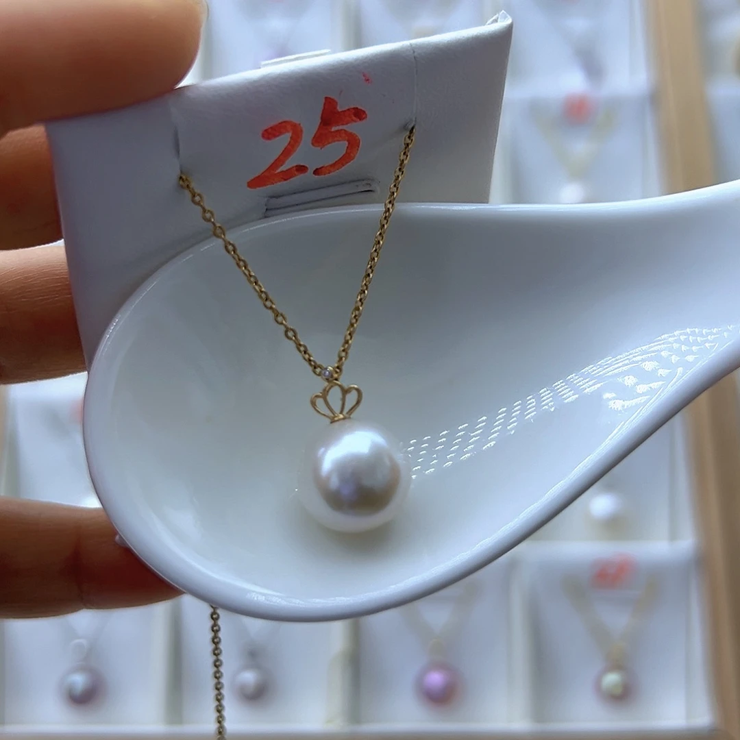 18K金镶嵌吊坠(不含链)淡水珍珠