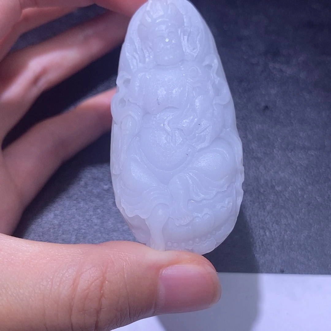 未镶嵌定制翡翠定制翡翠不退不换