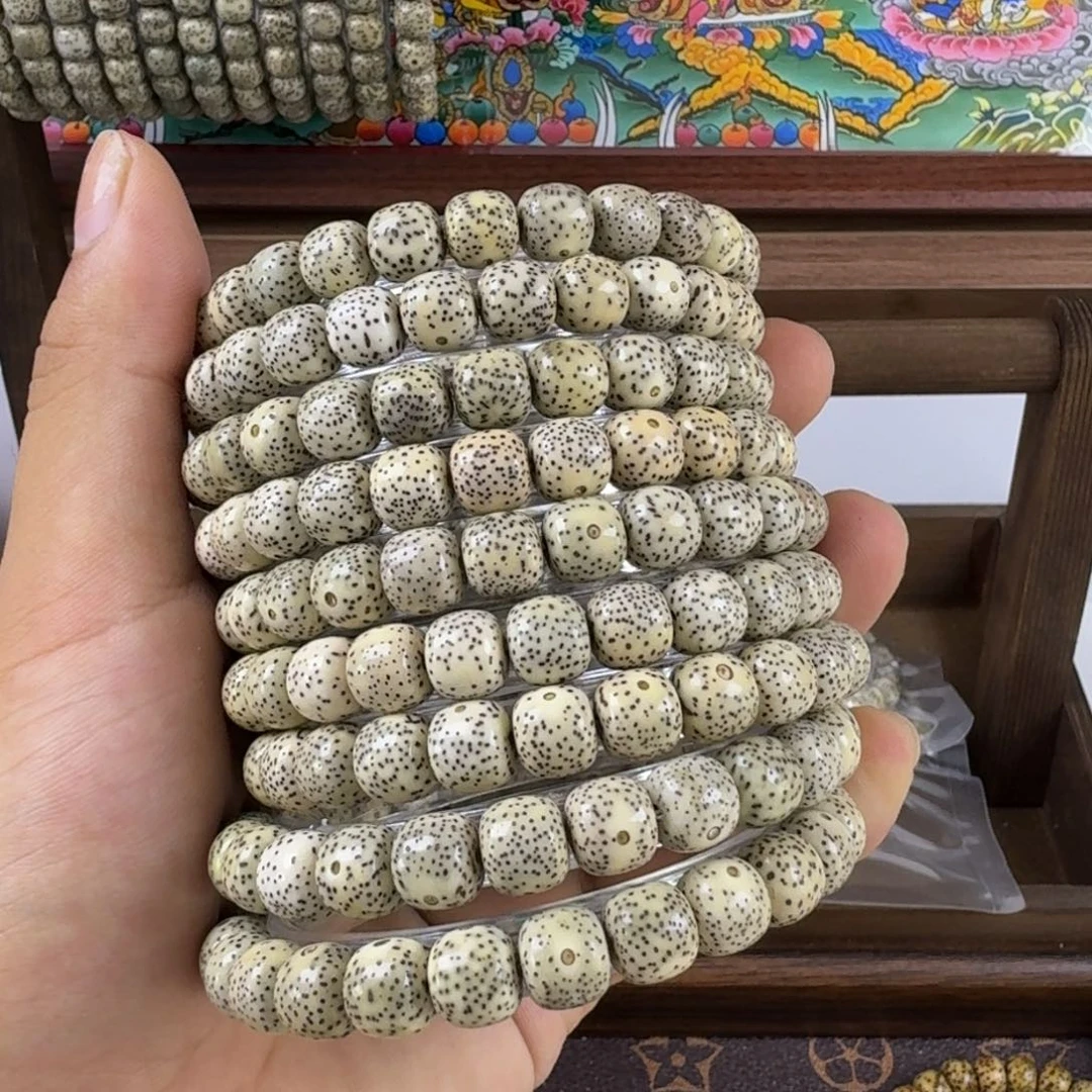 吊坠星月菩提随便挑同枝果9mm左右