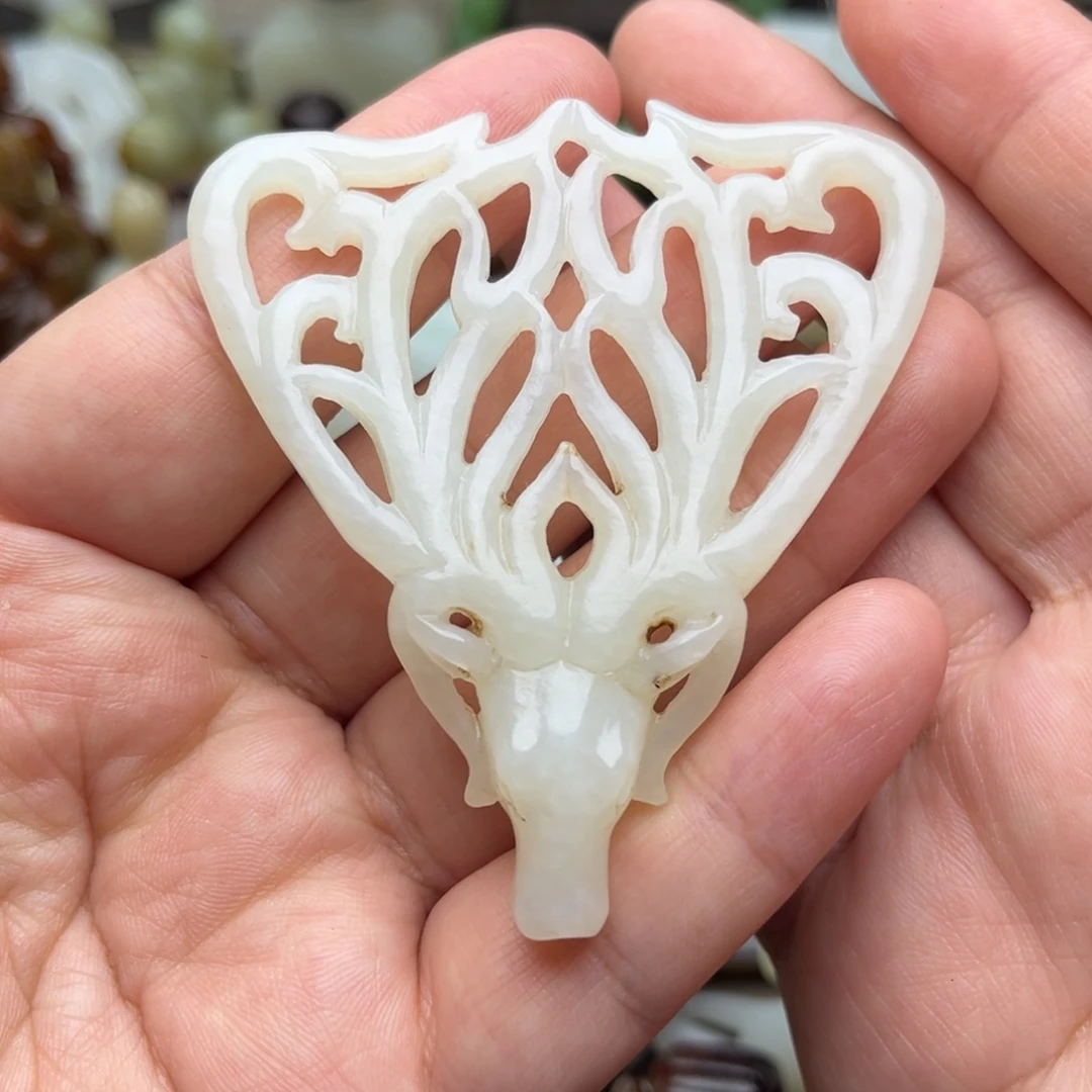 和田玉颈饰未镶嵌