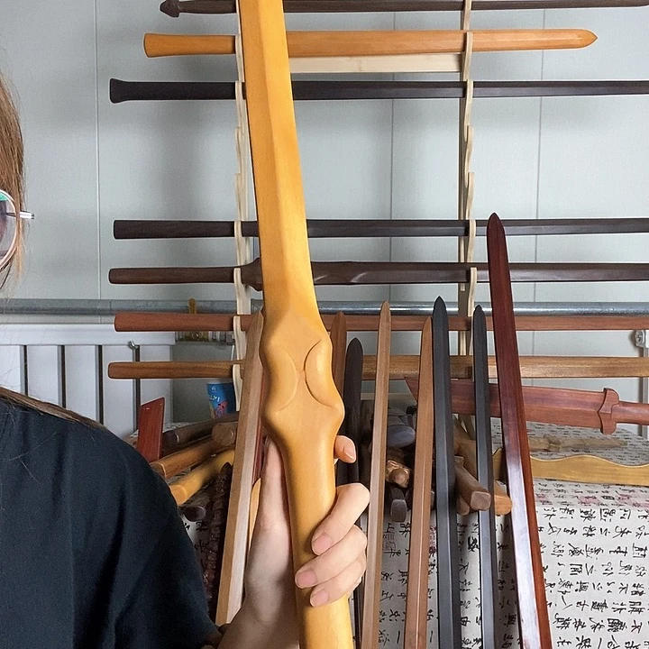 金丝黄檀120大瑕疵侧弯