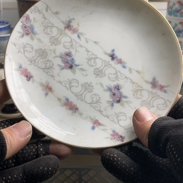 瓷片飘哈哈哈我也是很喜欢这个