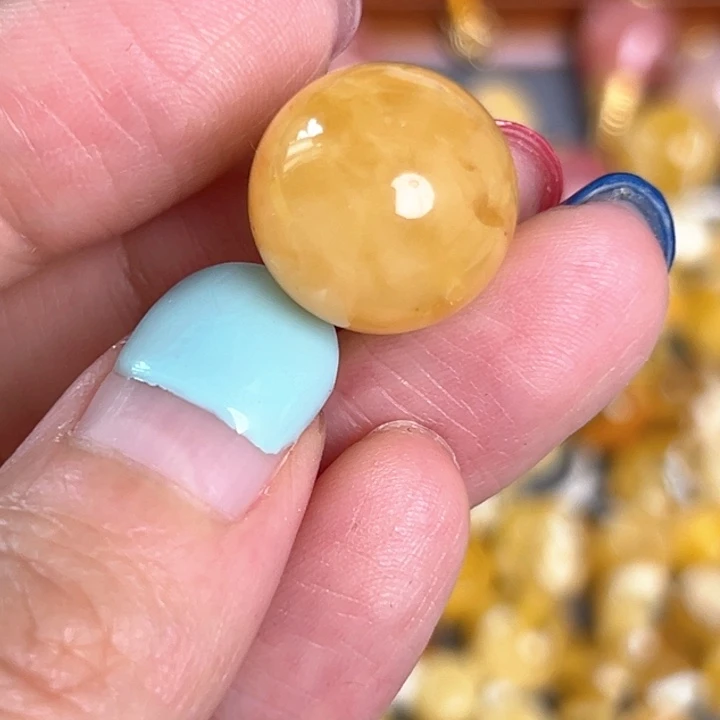 未镶嵌蜜蜡裸石15.4mm一个