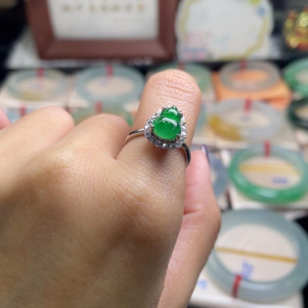 翡翠银S925镶嵌戒指5号 葫芦戒指