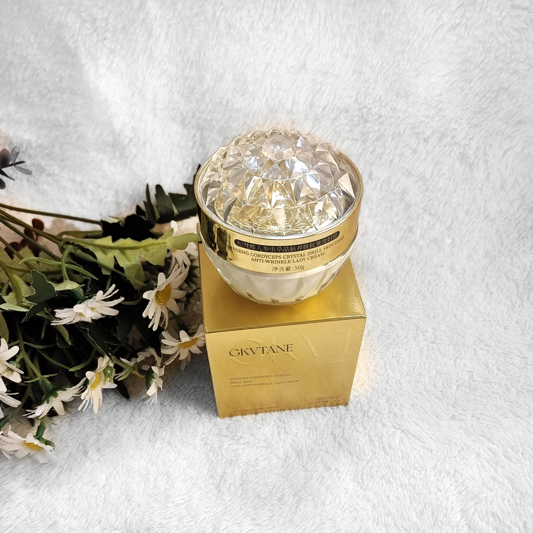 GEVEMDEA/纪梵蝶纪梵蝶人参虫草晶钻养肤抗皱贵妇膏