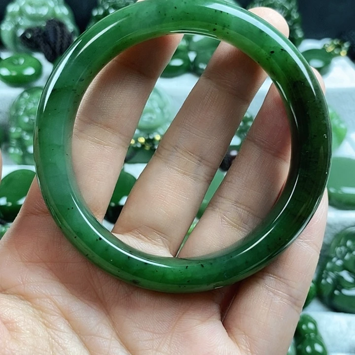 和田玉（碧玉）未镶嵌吊坠(不含链)55mm