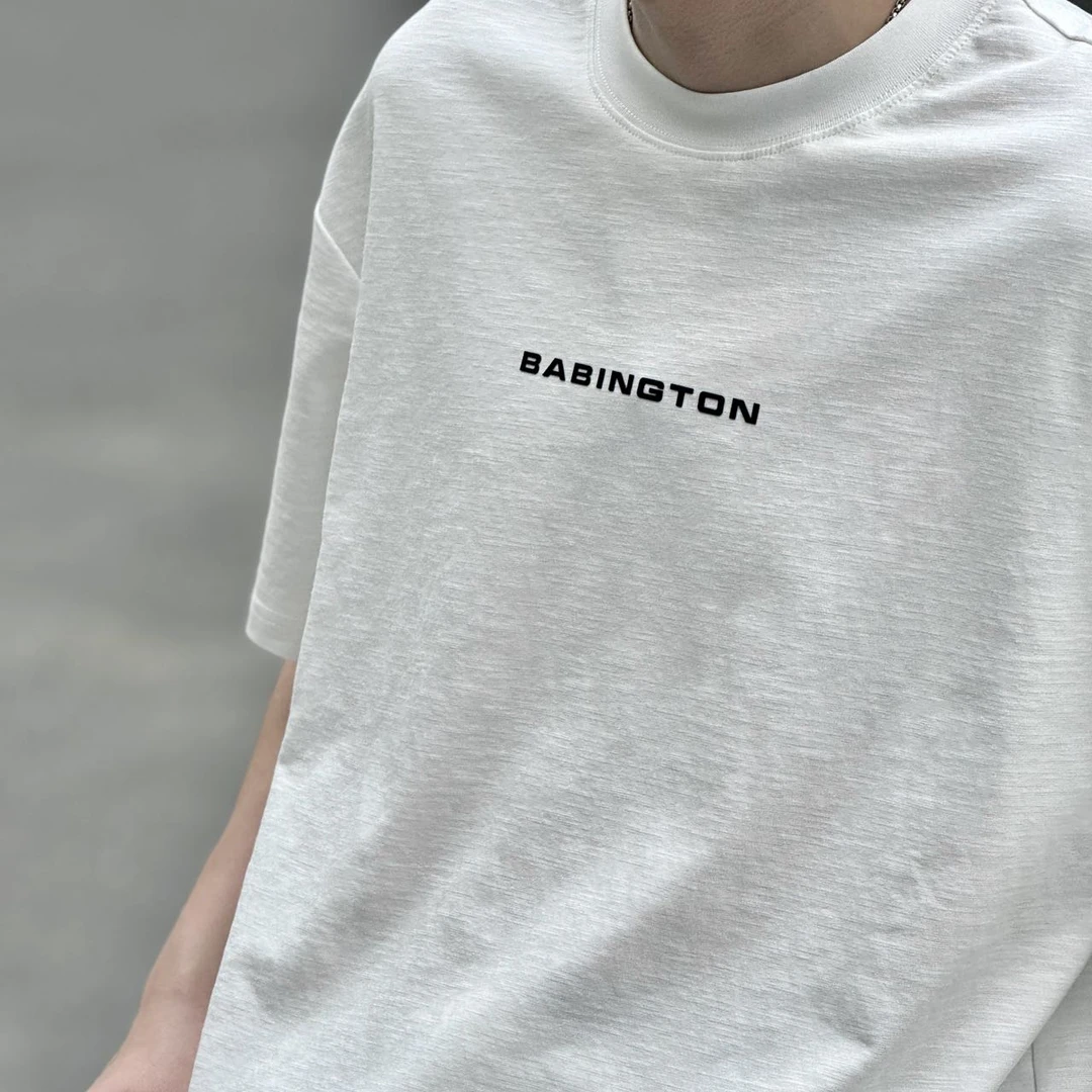 【阿伟出品】夏季260克圆领时尚简约立体硅胶字母纹理感短袖上衣